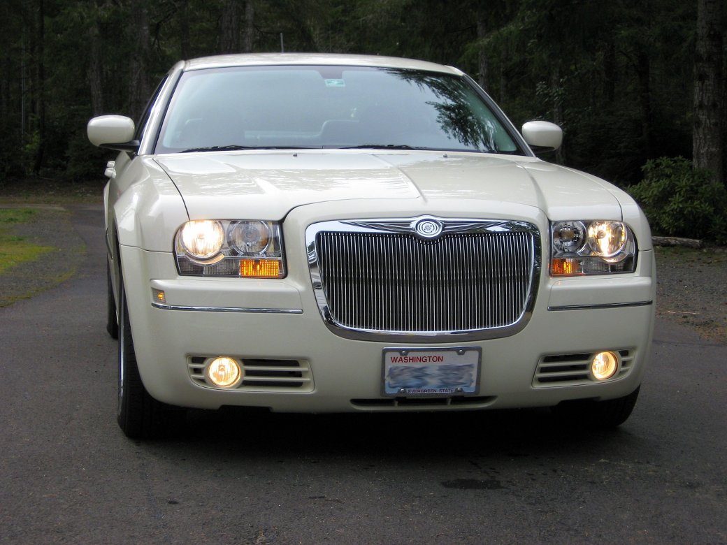 Remove front grill chrysler 300 #4